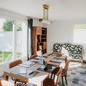  Holiday home La Maison Augustine